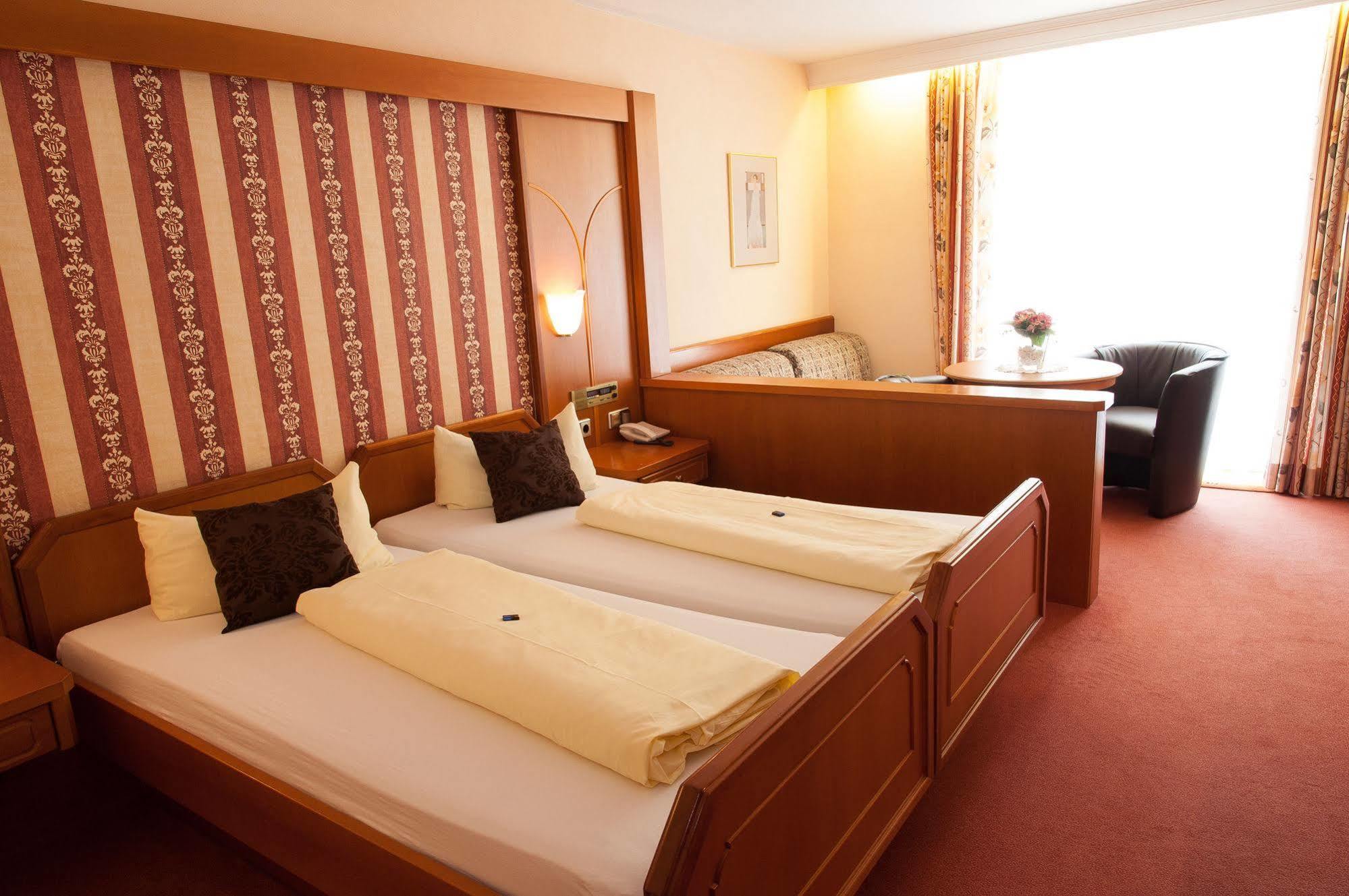 Parkhotel Bad Faulenbach Füssen Buitenkant foto